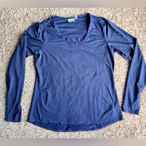 Athleta Chi Long Sleeve Blue Dot Mesh L Large Top UPF Navy Unstinkable